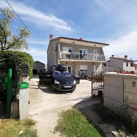 Ferienwohnung Fur 6 Personen Ca 100 Qm In Sijana, Istrien Istrische Riviera *