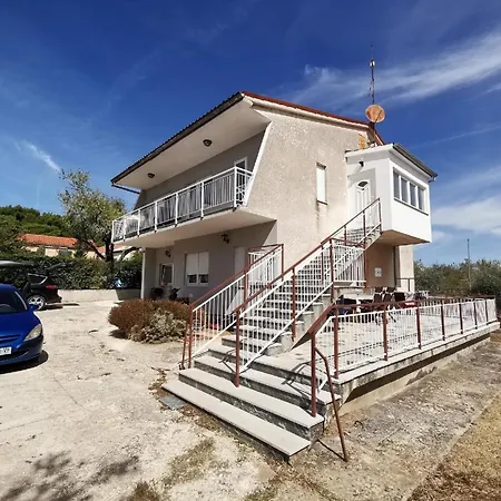 Apartment Ferienwohnung Fur 6 Personen Ca 100 Qm In Sijana, Istrien Istrische Riviera