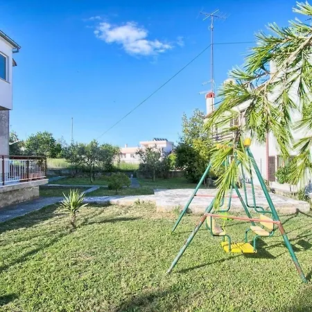 Apartment Ferienwohnung Fur 6 Personen Ca 100 Qm In Sijana, Istrien Istrische Riviera Pula